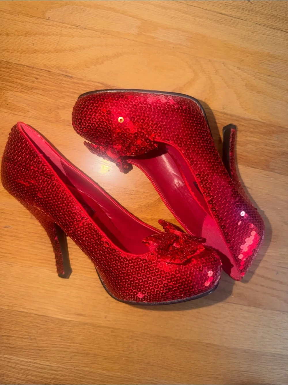 Sequin Bow Red Shoes